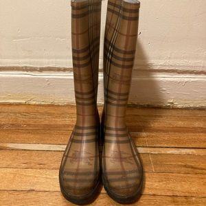 Women’s Burberry Rain boots